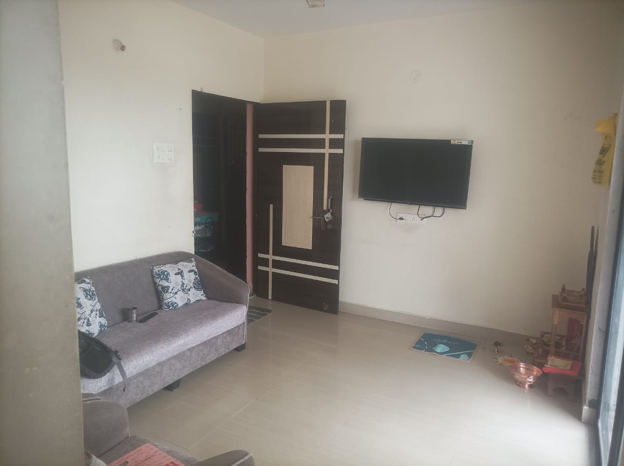 1 BHK Apartment For Rent in Dhanlaxmi