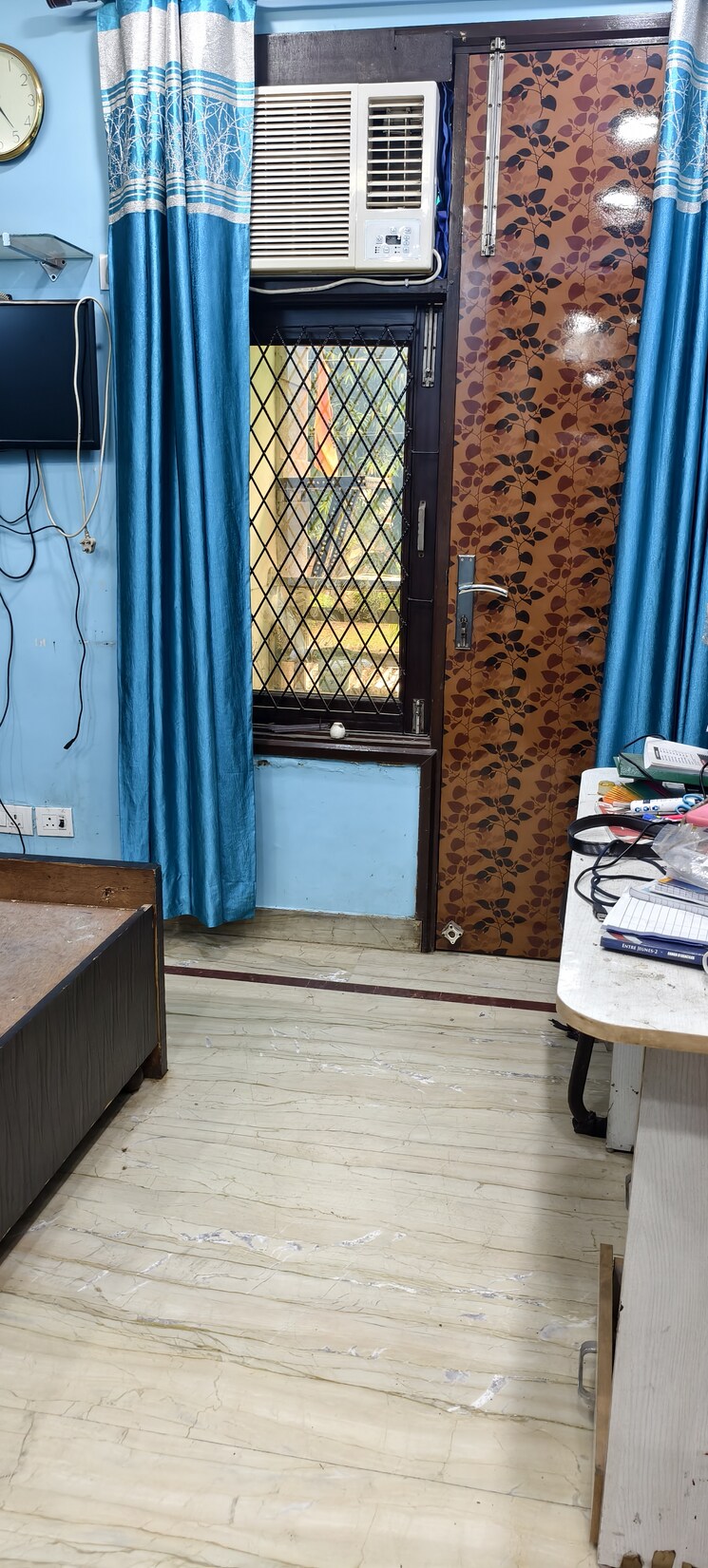 Balcony, lajpat nagar 2 Bedroom 900 Sq.Ft. Builder Floor In Lajpat Nagar Delhi 9005976