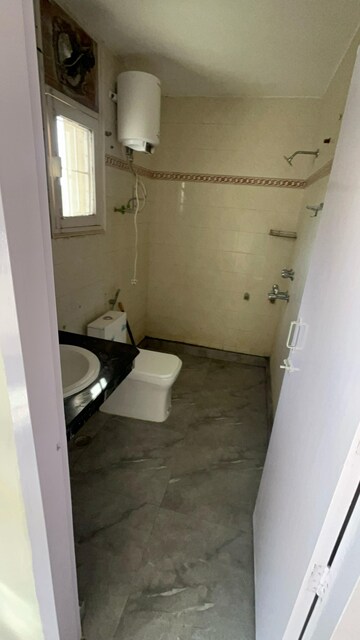 3 BHK Apartment For Rent in Karam Hi Dharam Apartment, Sector 55