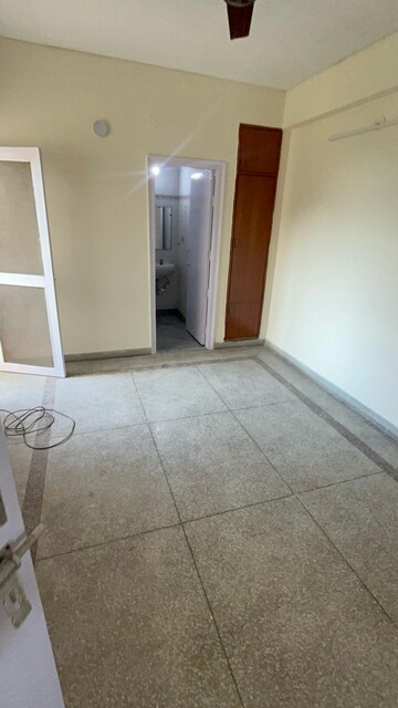 Room in 3 BHK Apartment at Karam Hi Dharam Apartment, Sector 55 – for Rent