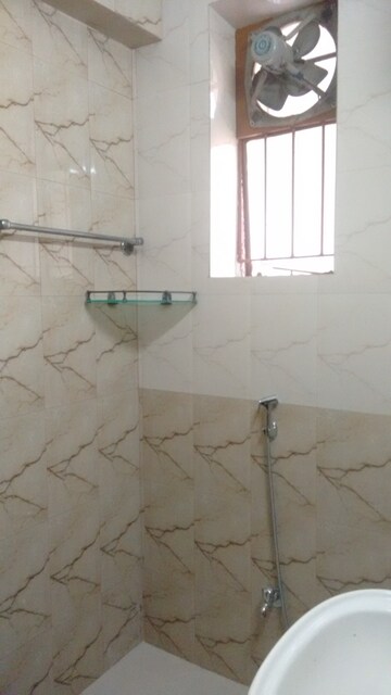 Bathroom in 2 BHK Apartment at Mayur Vihar Phase 1 Extension – for Rent
