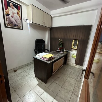  Office Space For Rent in Kotla Mubarakpur