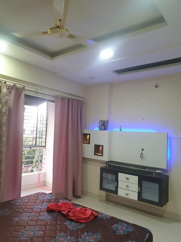 Room in 3 BHK Apartment at New Manish Nagar – for Rent