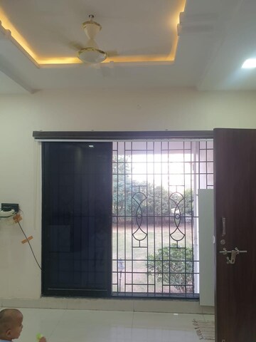 Room in 3 BHK Apartment at New Manish Nagar – for Rent