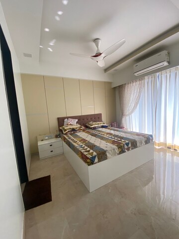Bedroom in 2 BHK Apartment at Lodha Aqua, Mira Road – for Rent