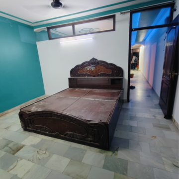 Living Room in 2 BHK Builder Floor at Malviya Nagar – for Rent