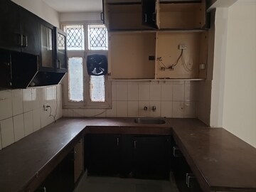 Kitchen in 3 BHK Apartment at Prerna Apartment, Sector 56 – for Rent