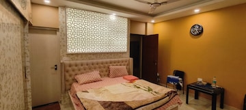 Bedroom in 4 BHK Apartment at Koramangala – for Rent