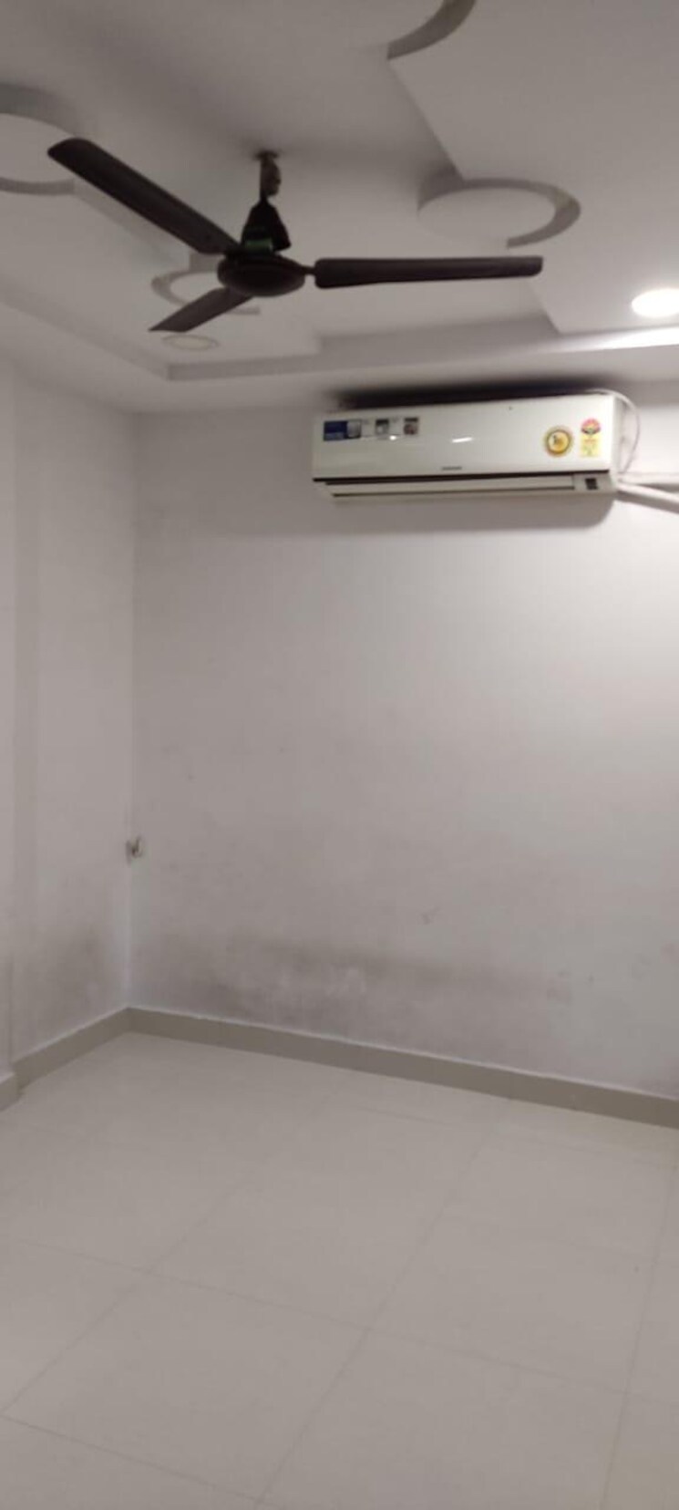 Room, narendra nagar 3 Bedroom 1450 Sq.Ft. Apartment In Narendra Nagar Nagpur 9006072