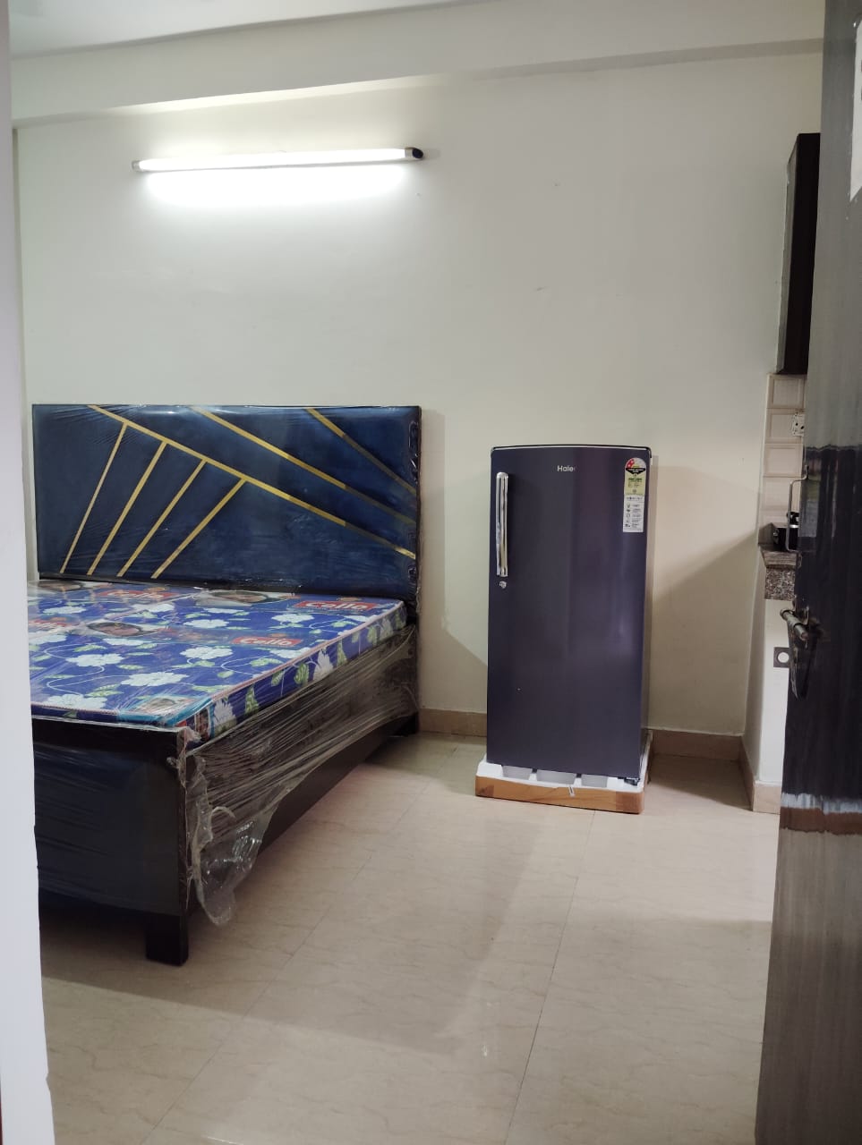 1 RkBuilder Floor For Rent in Saket