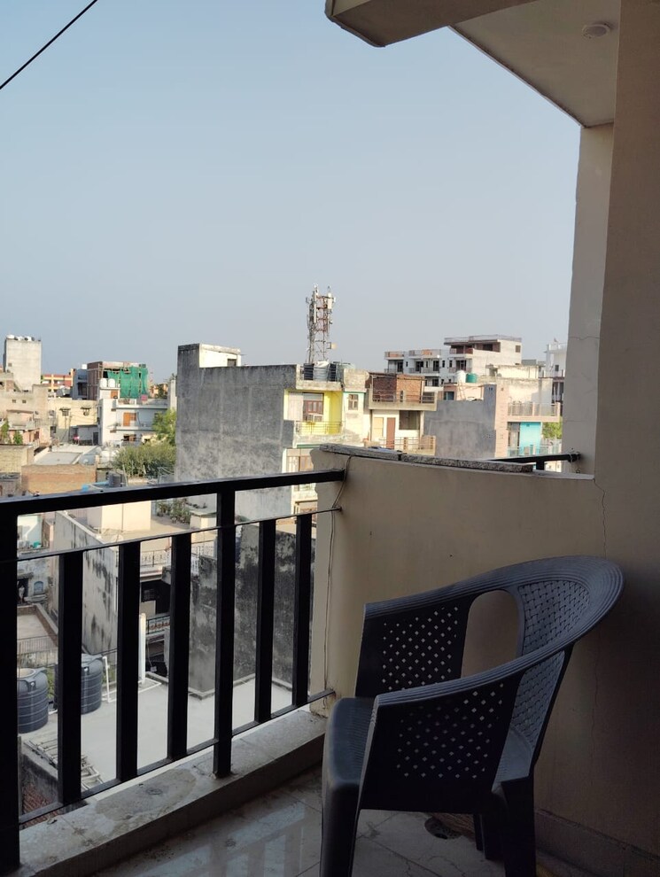 Balcony, saket 1 RK 300 Sq.Ft. Builder Floor In Saket Delhi 9006090