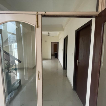 Building Lobby in 4 BHK Penthouse at Parsvnath Planet, Vibhuti Khand – for Sale
