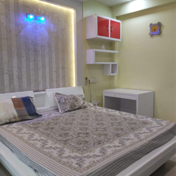 Bedroom in 5 BHK Villa at Ansal Sushant Golf City Basera Enclave, Muzaffar Nagar Ghusval – for Rent