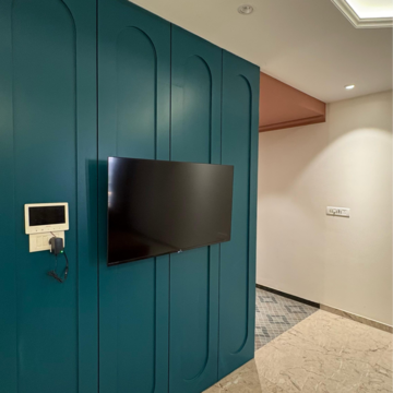 Furnished Amenities in 3 BHK Apartment at Ansal Celebrity Meadows, Devamau – for Rent