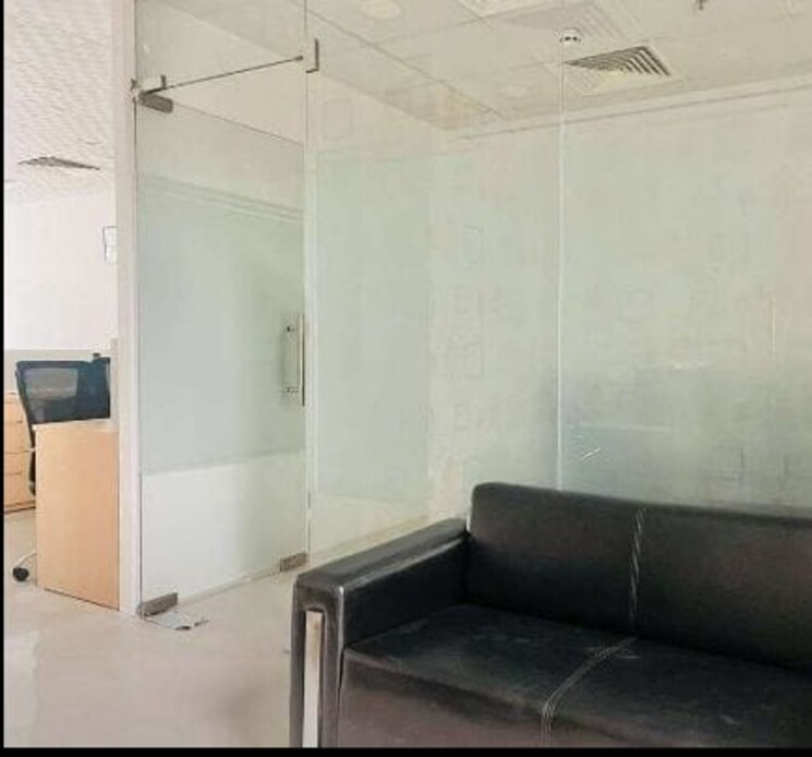 undefined, advant-navis-business-park Commercial Office Space 3200 Sq.Ft. In Sector 142 Noida 9006111