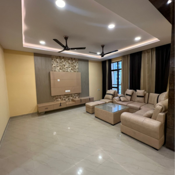 Living Room in 2 BHK Apartment at Ansal Celebrity Meadows, Devamau – for Rent