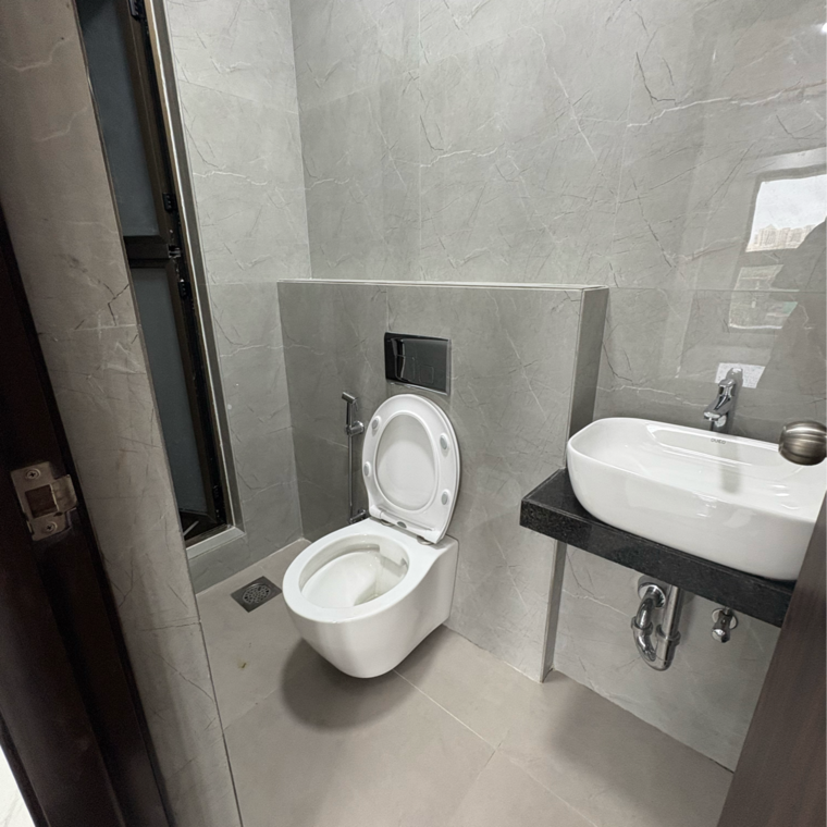 Bathroom, raymond-ten-x-habitat 1 Bedroom 418 Sq.Ft. Apartment In Swastik Garden Thane 9006136