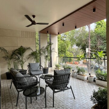 Gym in 6 BHK Independent House at Gomti Nagar – for Sale