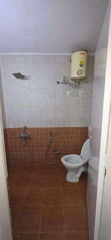 Bathroom in 4 BHK Apartment at RMZ Latitude, Hebbal – for Rent