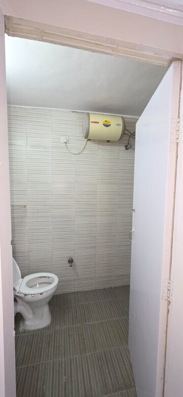 Bathroom in 4 BHK Apartment at RMZ Latitude, Hebbal – for Rent