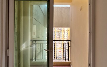 3 BHK Apartment For Rent in Amrapali Crystal Homes, Sector 76