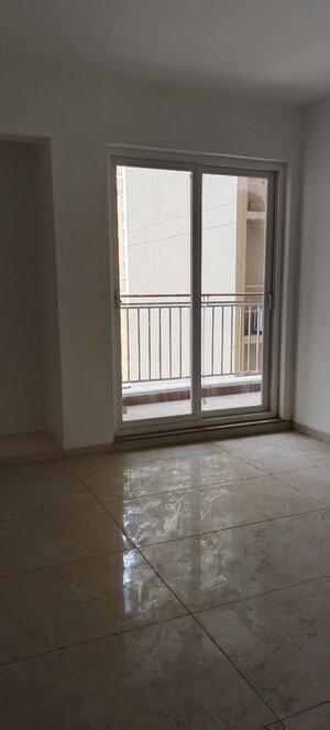 Room in 3 BHK Apartment at Rishita Manhattan, Gomti Nagar – for Sale