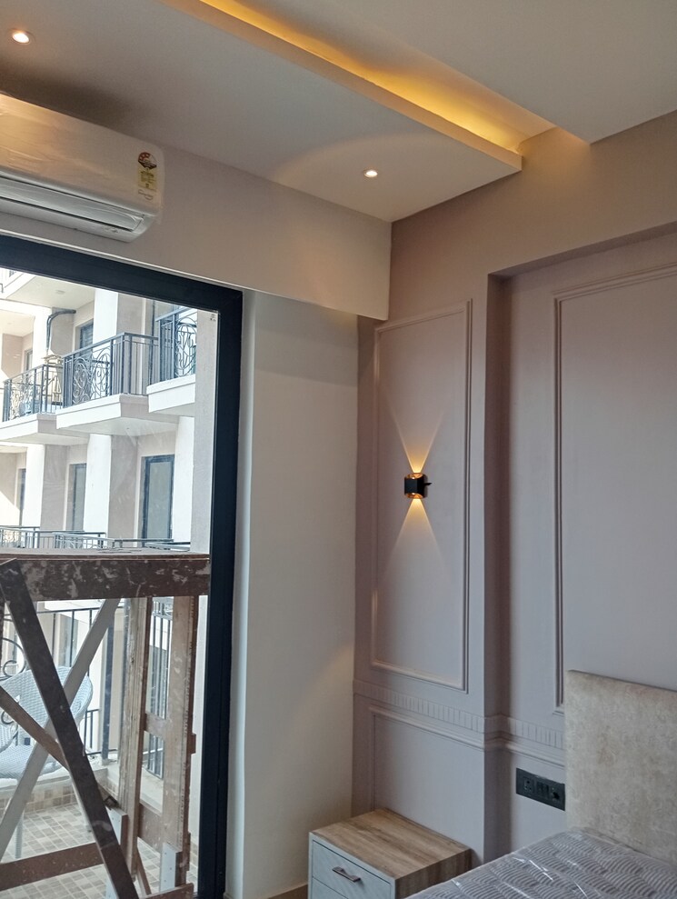 Room, omaxe-hazratganj Studio 450 Sq.Ft. Apartment In Gomti Nagar Lucknow 9006200