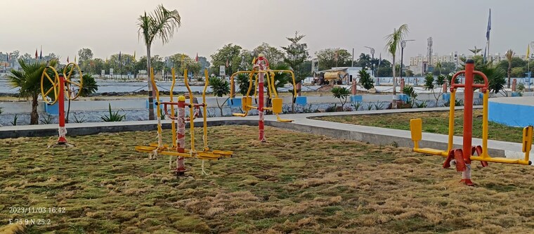 Garden, tonk road  111 Sq.Yd. Plot In Tonk Road Jaipur 9006218