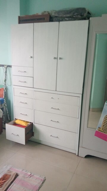 Furnished Amenities in 1 BHK Apartment at Adarsh Nagar Society, Worli – for Rent