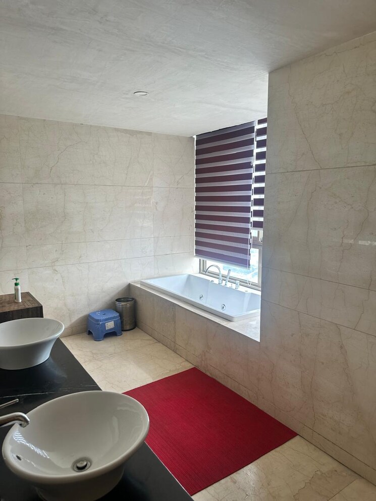 Master Bedroom, emaar-the-palm-drive-palm-studios 4 Bedroom 2600 Sq.Ft. Apartment In Sector 66 Gurgaon 9006265