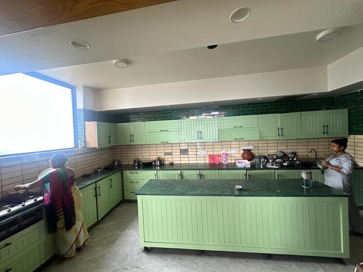 Kitchen, emaar-the-palm-drive-palm-studios 4 Bedroom 2600 Sq.Ft. Apartment In Sector 66 Gurgaon 9006265