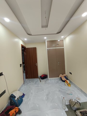 Bedroom in 3 BHK Apartment at Jahaz Apartments, Paschim Vihar – for Rent