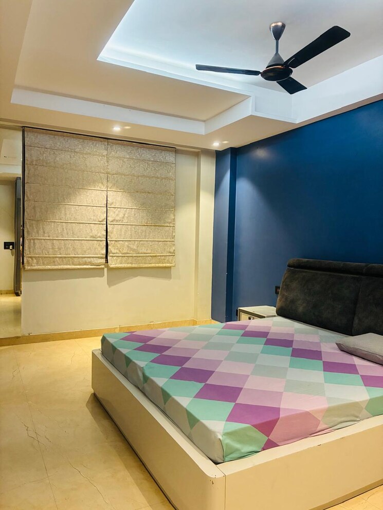 Bedroom, madhur-apartment 2.5 Bedroom 1000 Sq.Ft. Apartment In Paschim Vihar Delhi 9006277