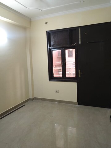Room in 2 BHK Builder Floor at Chattarpur – for Rent