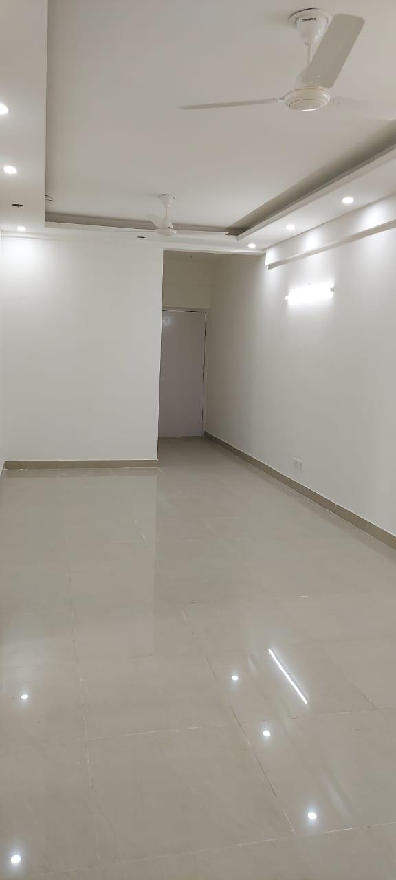 2 BHK Apartment For Sale in Suncity Avenue 76