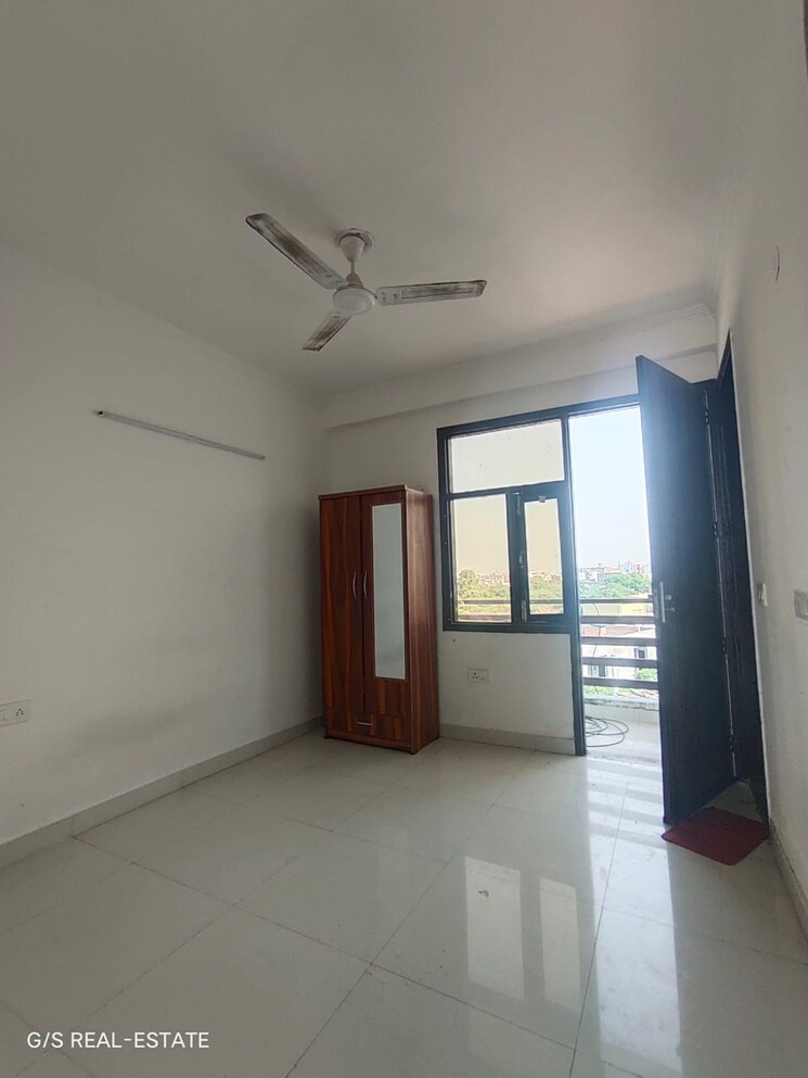 Room, chattarpur 1 Bedroom 450 Sq.Ft. Builder Floor In Chattarpur Delhi 9006282