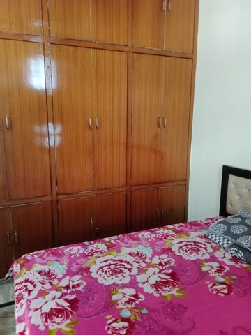 Bedroom in 2 BHK Builder Floor at Huda – for Rent