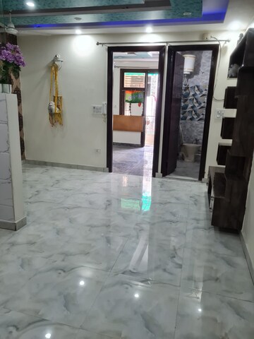 Hall in 2 BHK Builder Floor at Dwarka Mor – for Rent