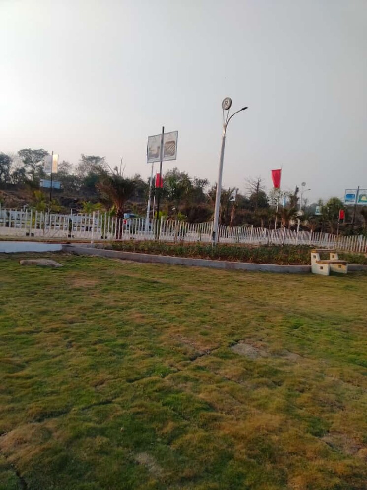 Garden, tonk road  111 Sq.Yd. Plot In Tonk Road Jaipur 9006310