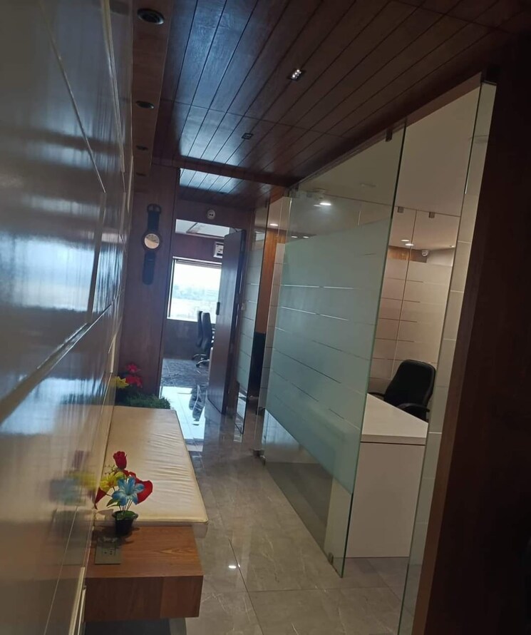 Floor Plan, pal Commercial Office Space 700 Sq.Ft. In Pal Surat 9006323