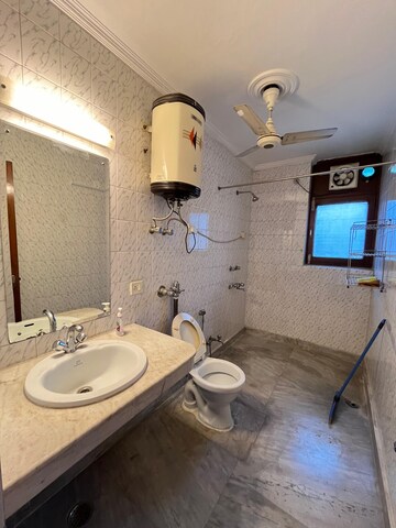 Bathroom in 3 BHK Builder Floor at Greater Kailash ii – for Rent
