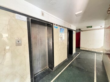Building Lobby in 2 BHK Apartment at Pragati Apartments Dwarka, Sector 11 Dwarka – for Rent