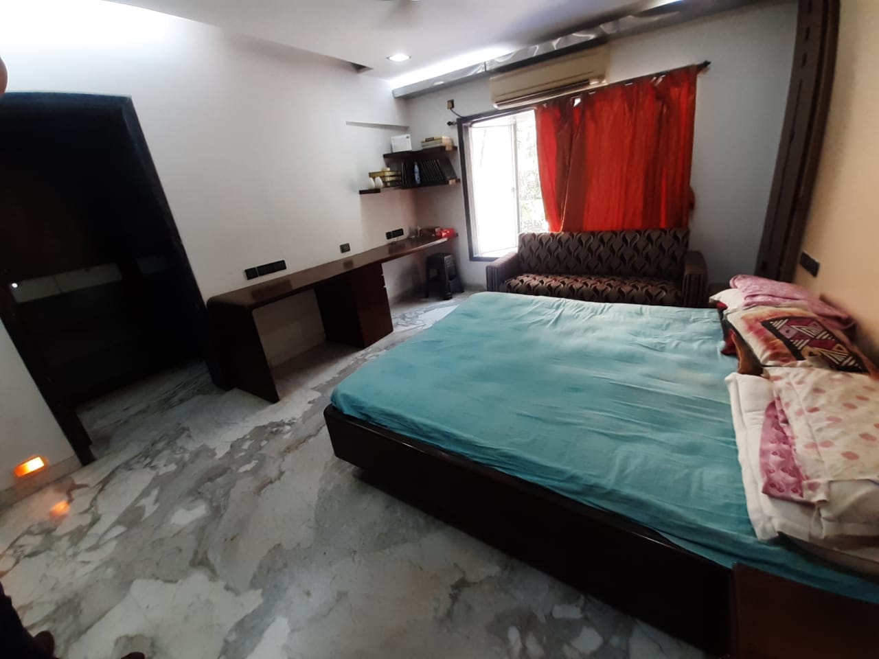1 BHK + Pooja Room,Servant Room,Study Room,Extra Room 410 Sq.Ft. Apartment in Solitaire Malad West