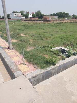  Plot For Sale in Wave City, Wave City