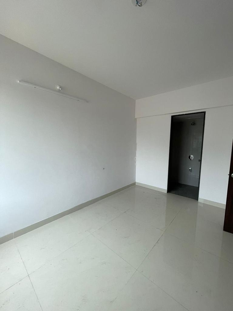 2 BHK Apartment For Rent in Runwal Eirene