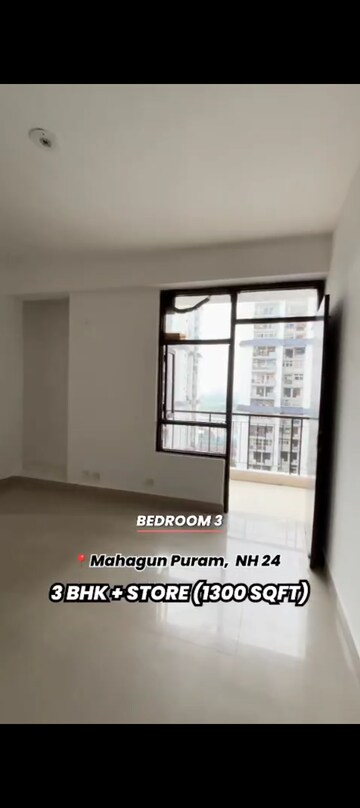 Room in 3 BHK Apartment at Mahagun Mahagunpuram II, Lal Kuan – for Sale