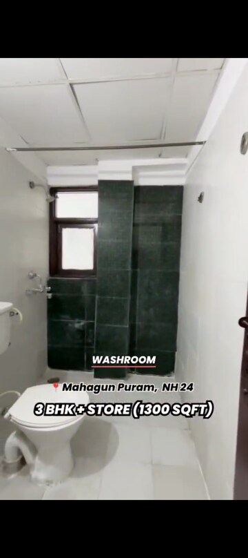 Bathroom in 3 BHK Apartment at Mahagun Mahagunpuram II, Lal Kuan – for Sale