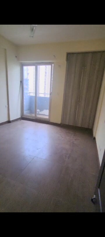 Room in 1 BHK Apartment at Aditya Urban Homes, Shahpur Bamheta – for Rent