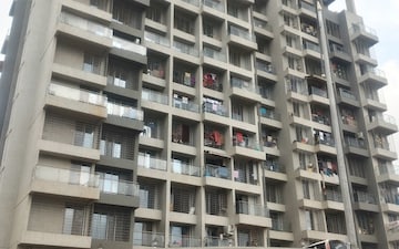 2 BHK Apartment For Sale in Moreshwar 19 East, Nerul