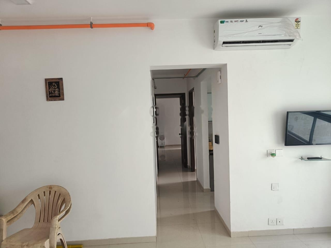 2 BHK Apartment For Rent in Kalpataru Immensa
